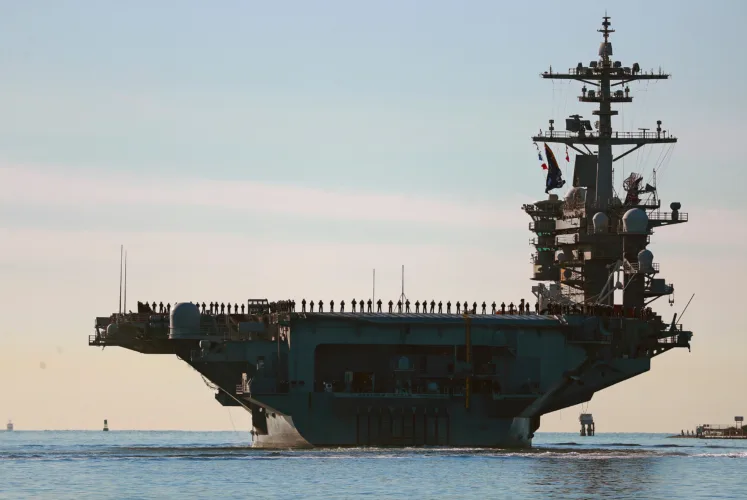 New aircraft carrier heads toward Mideast